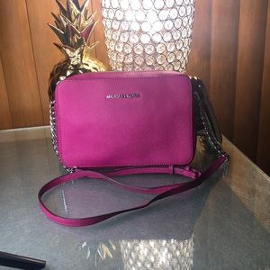 Michael Kors Jet Set Crossgrain Leather Crossbody